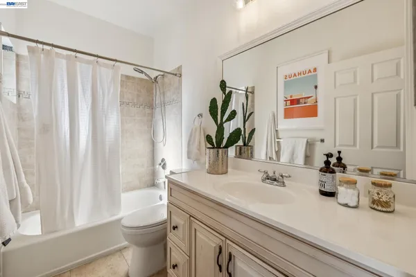 $749,000 | 2431 Linden Street, Oakland, CA 94607