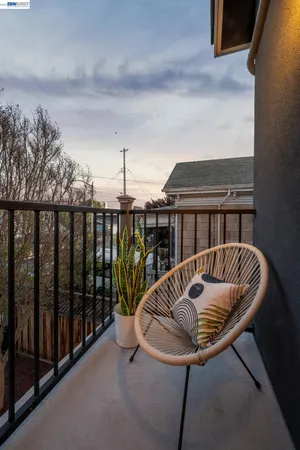 $749,000 | 2431 Linden Street, Oakland, CA 94607