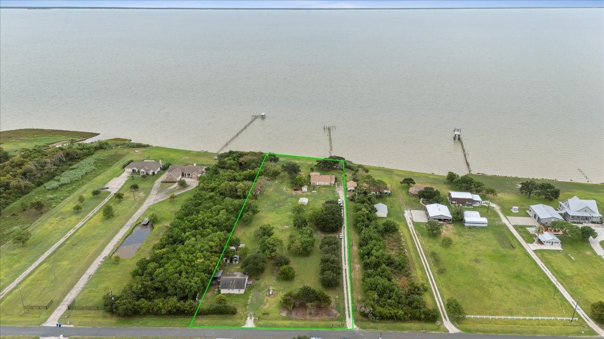 11910 Cedar Gully Road Beach City, TX 77523 - Photo 16 of 50 a picture of city view