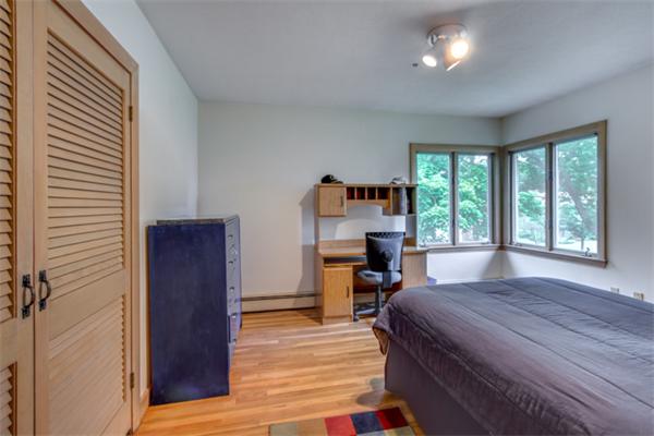 61 Leicester Road Marblehead, MA 01945 - Photo 19 of 29 Gallery Image 19