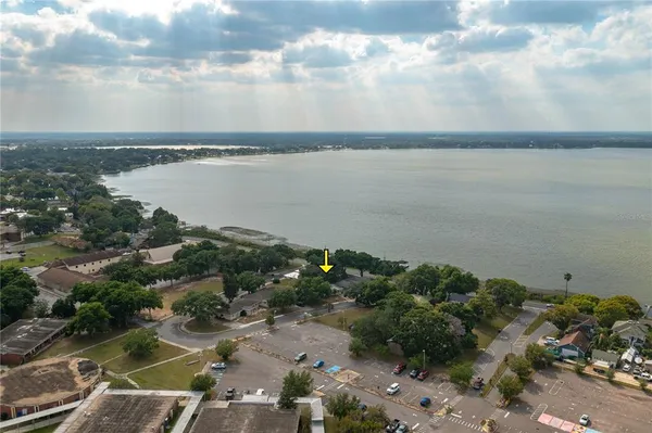 $1,775 | 106 North Prado Avenue, Auburndale, FL 33823