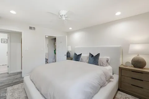 $450,000 | 4916 North 73rd Street, Unit 4, Scottsdale, AZ 85251