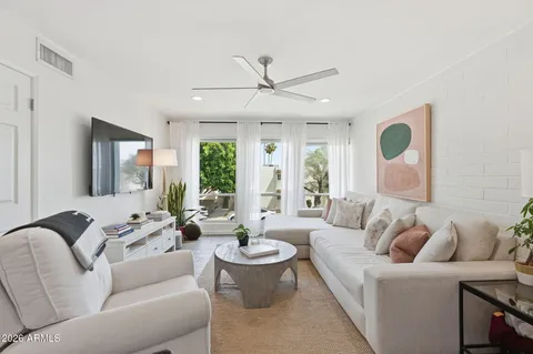 $450,000 | 4916 North 73rd Street, Unit 4, Scottsdale, AZ 85251