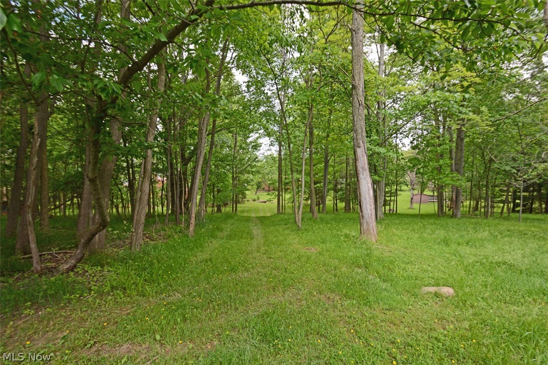 15401 Albion Road Strongsville, OH 44136 - Photo 26 of 28 Gallery Image 26