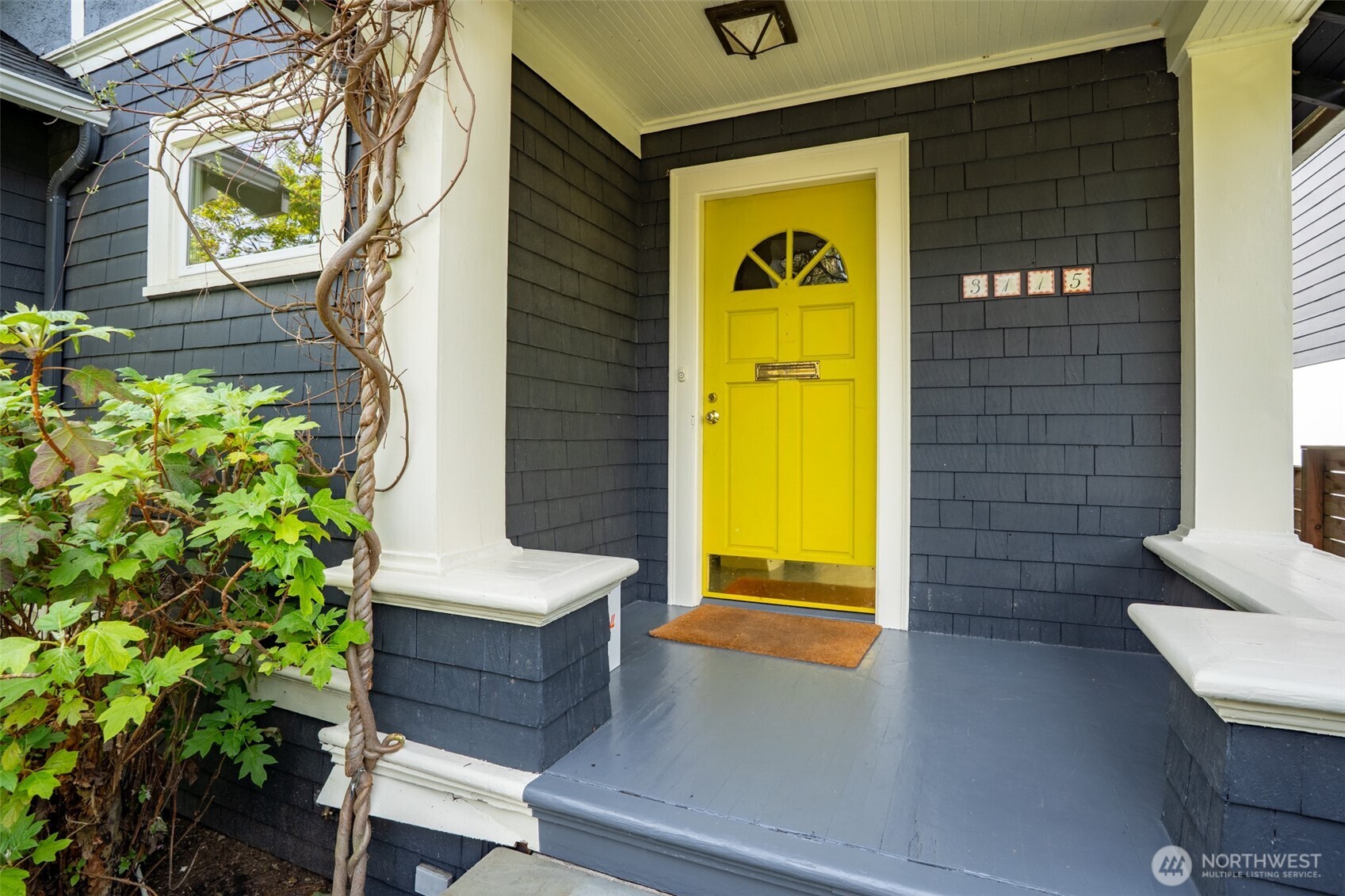 3115 East Jefferson Street Seattle, WA 98122 - Photo 2 of 24