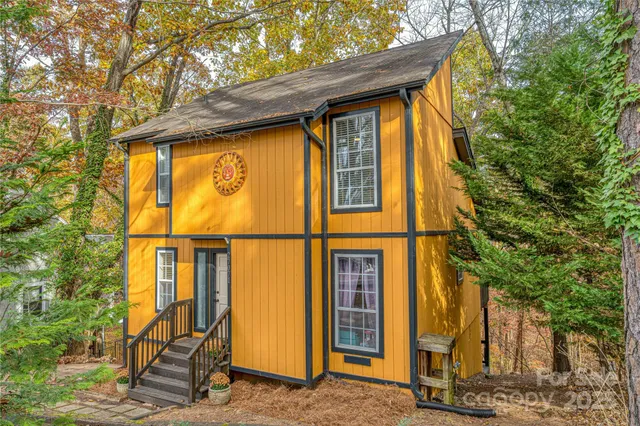 a view of front door of house