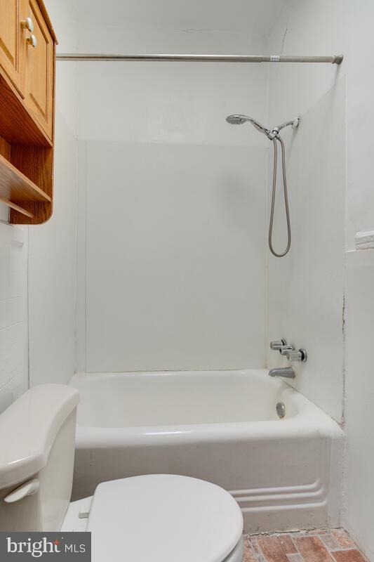 2739 North Calvert Street Baltimore, MD 21218 - Photo 36 of 61 Unit 3 Floor 3: Bathroom