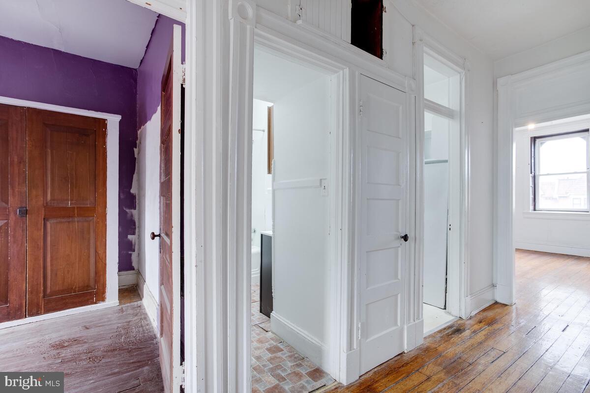 2739 North Calvert Street Baltimore, MD 21218 - Photo 38 of 61 Unit 3 Floor 3: Hallway