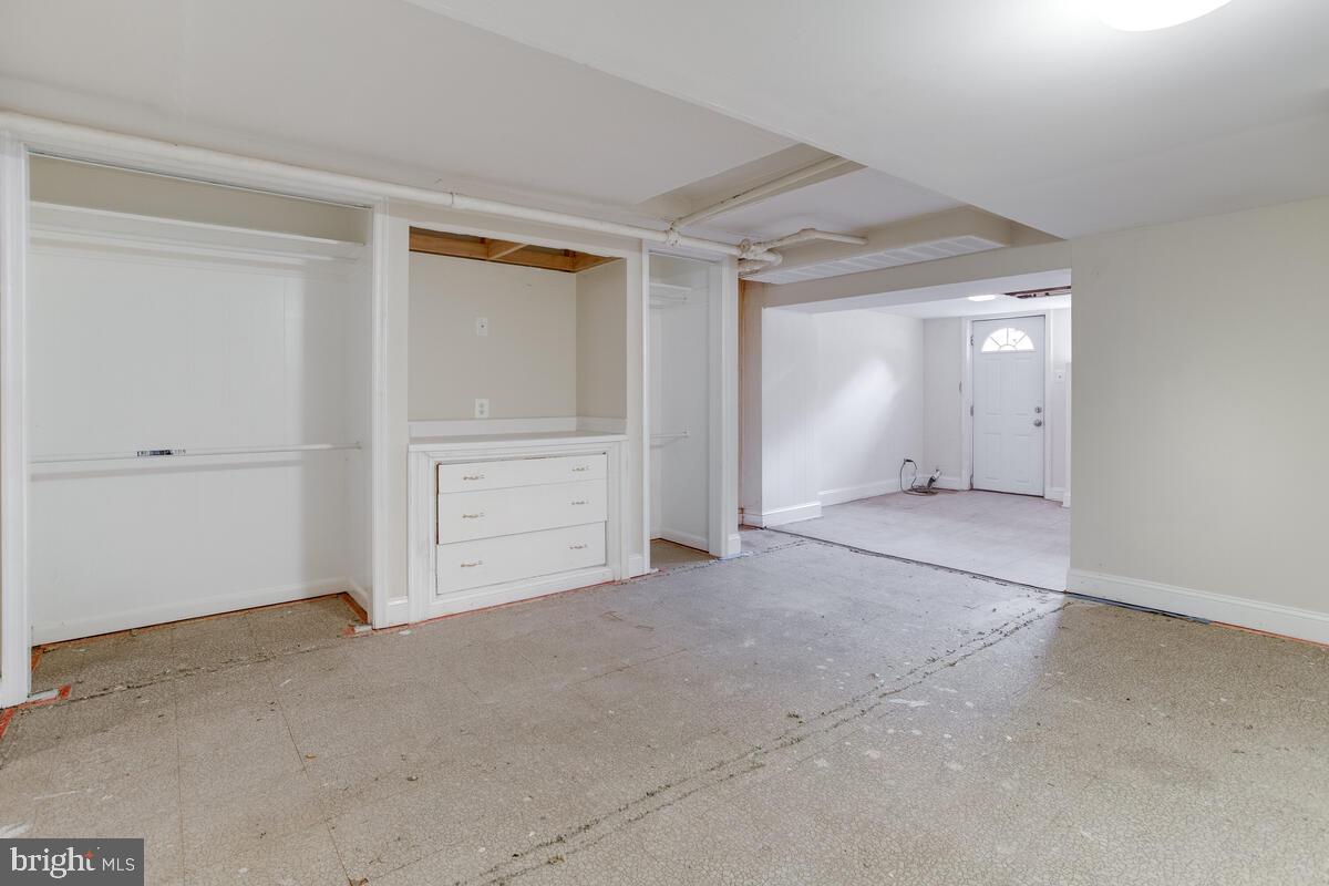 2739 North Calvert Street Baltimore, MD 21218 - Photo 48 of 61 Unit 4 Basement: Living Room