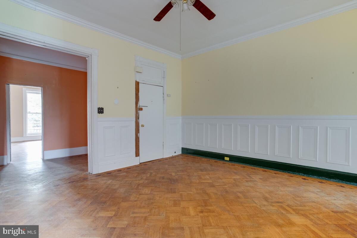 2739 North Calvert Street Baltimore, MD 21218 - Photo 7 of 61 Unit 1 Floor 1: Living room