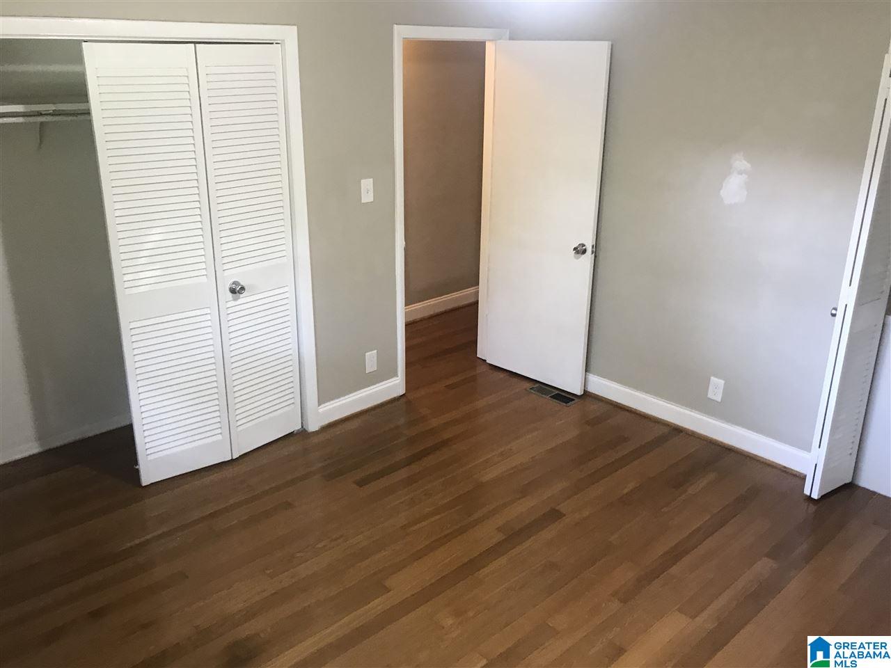 1844 Oakleaf Lane Center Point, AL 35215 - Photo 5 of 7