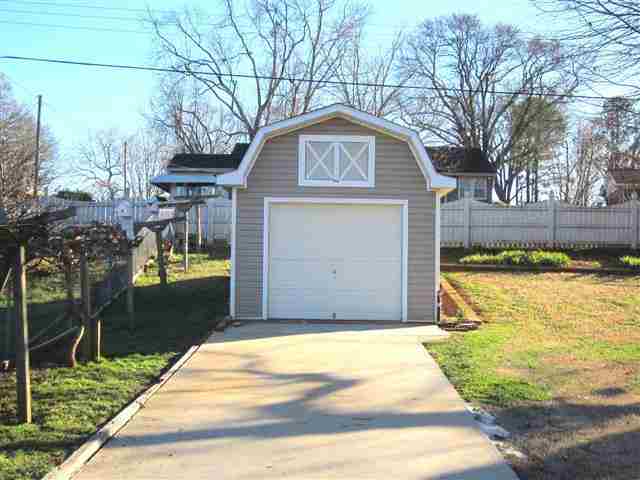2708 Leconte Road Anderson, SC 29621 - Photo 16 of 18