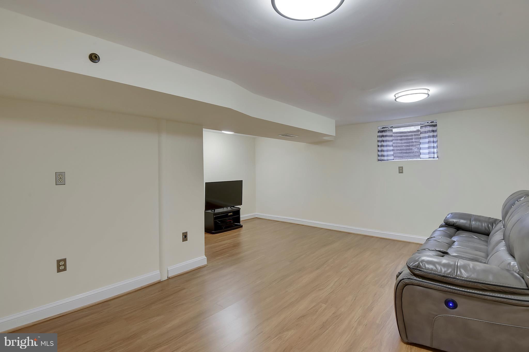 1816 Brisbane Street Silver Spring, MD 20902 - Photo 27 of 30 Family Room