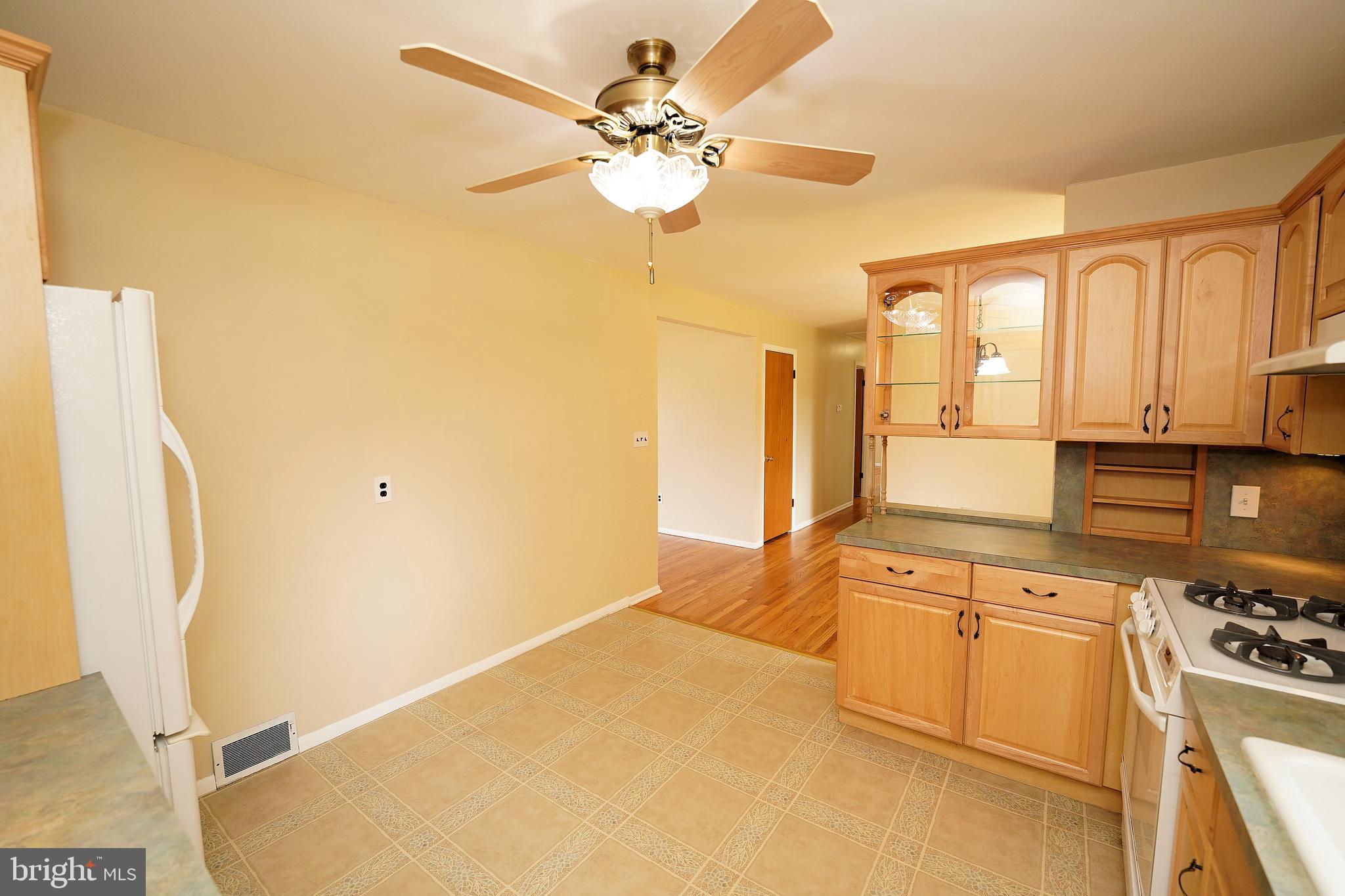 37 Saranac Road Hamilton, NJ 08619 - Photo 21 of 45