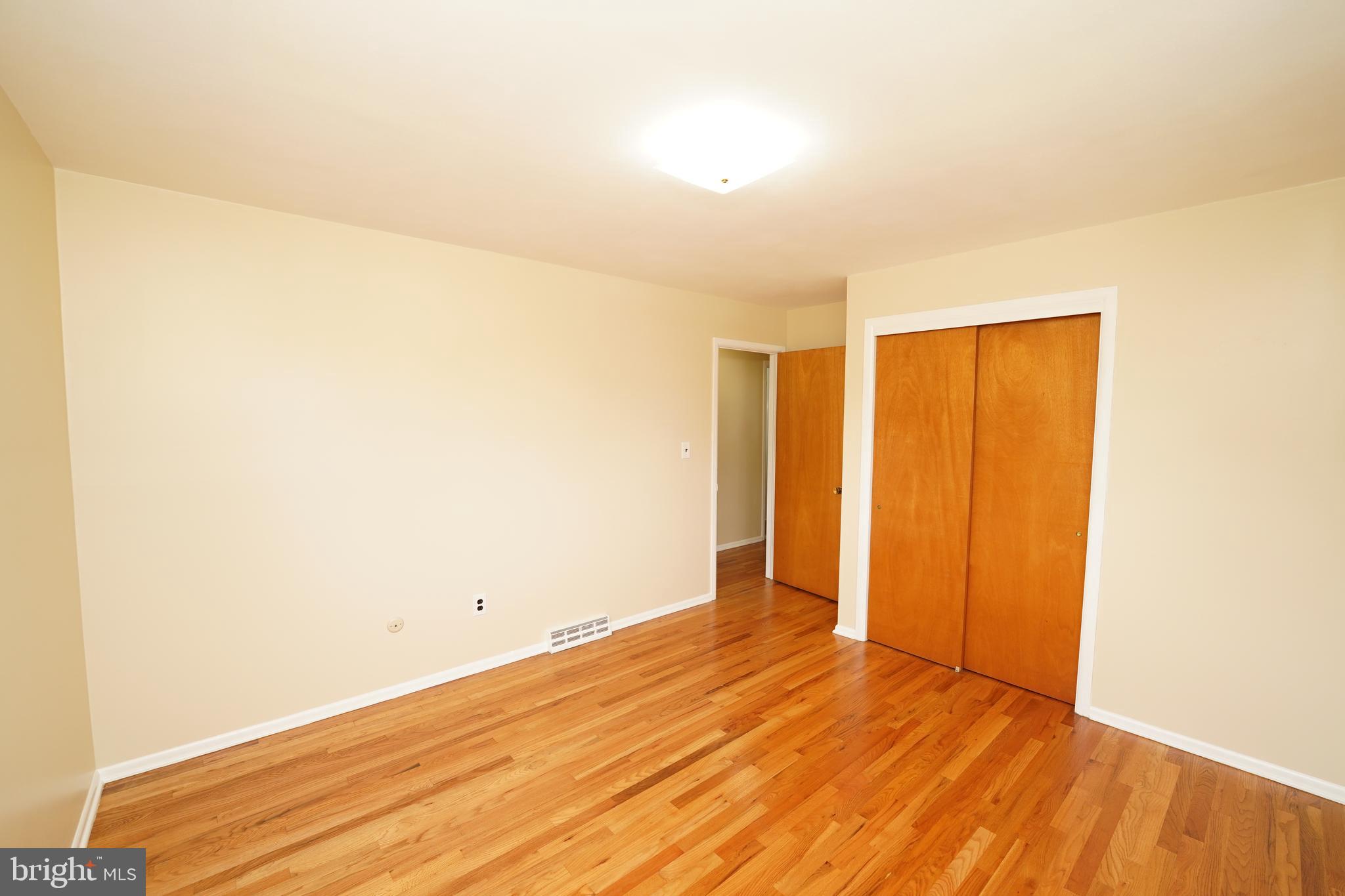 37 Saranac Road Hamilton, NJ 08619 - Photo 25 of 45