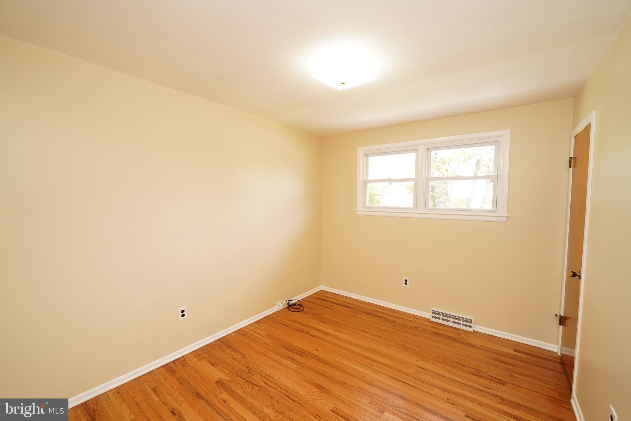 37 Saranac Road Hamilton, NJ 08619 - Photo 29 of 45