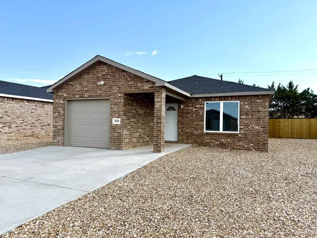 $1,450 | 7415 5th Street, Unit 2, Lubbock, TX 79416