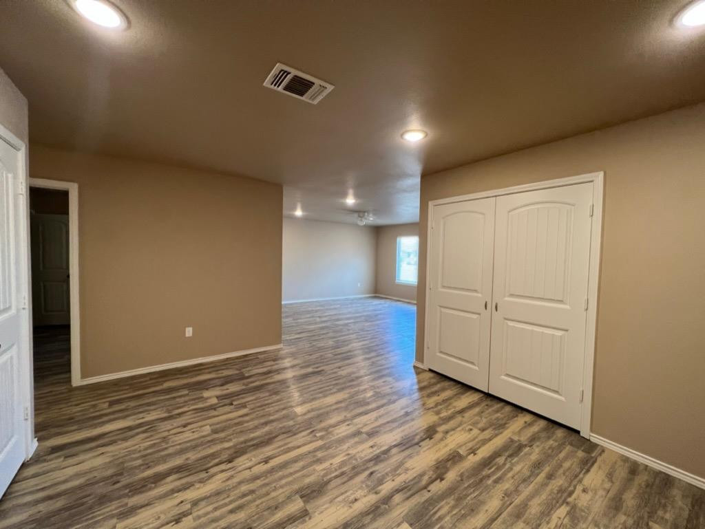 7415 5th Street, Unit 2 Lubbock, TX 79416 - Photo 3 of 19 Photo 3