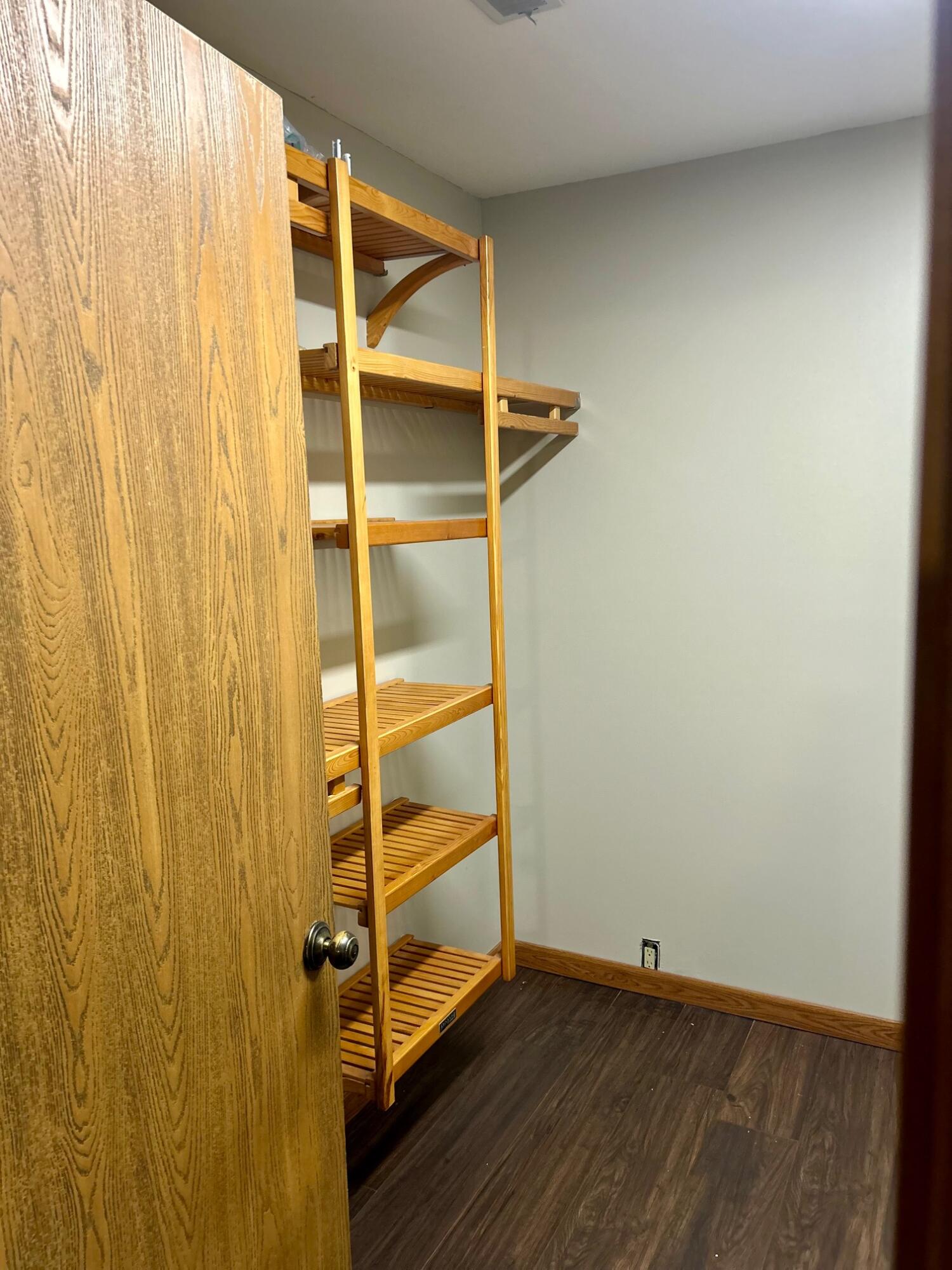 9621 Merrillville Road, Unit 101 Crown Point, IN 46307 - Photo 17 of 23 1500x2000