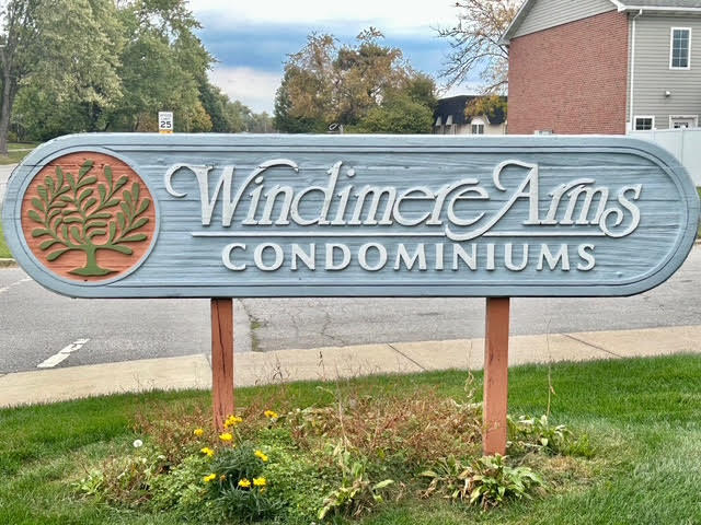 9621 Merrillville Road, Unit 101 Crown Point, IN 46307 - Photo 2 of 23 640x480