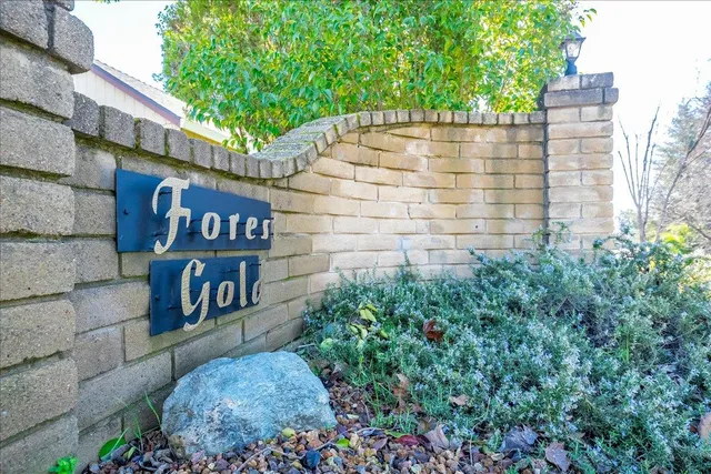 $439,000 | 230 Foresthill Avenue, Auburn, CA 95603