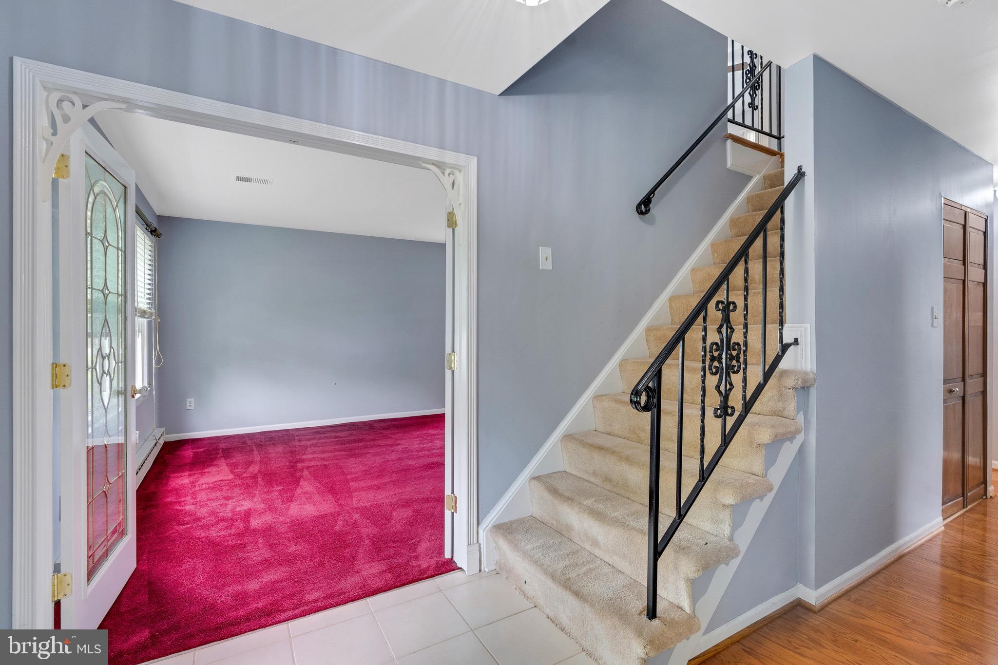 118 North Kennedy Road Sterling, VA 20164 - Photo 9 of 25 Formal Living Room with etched glass panel doors