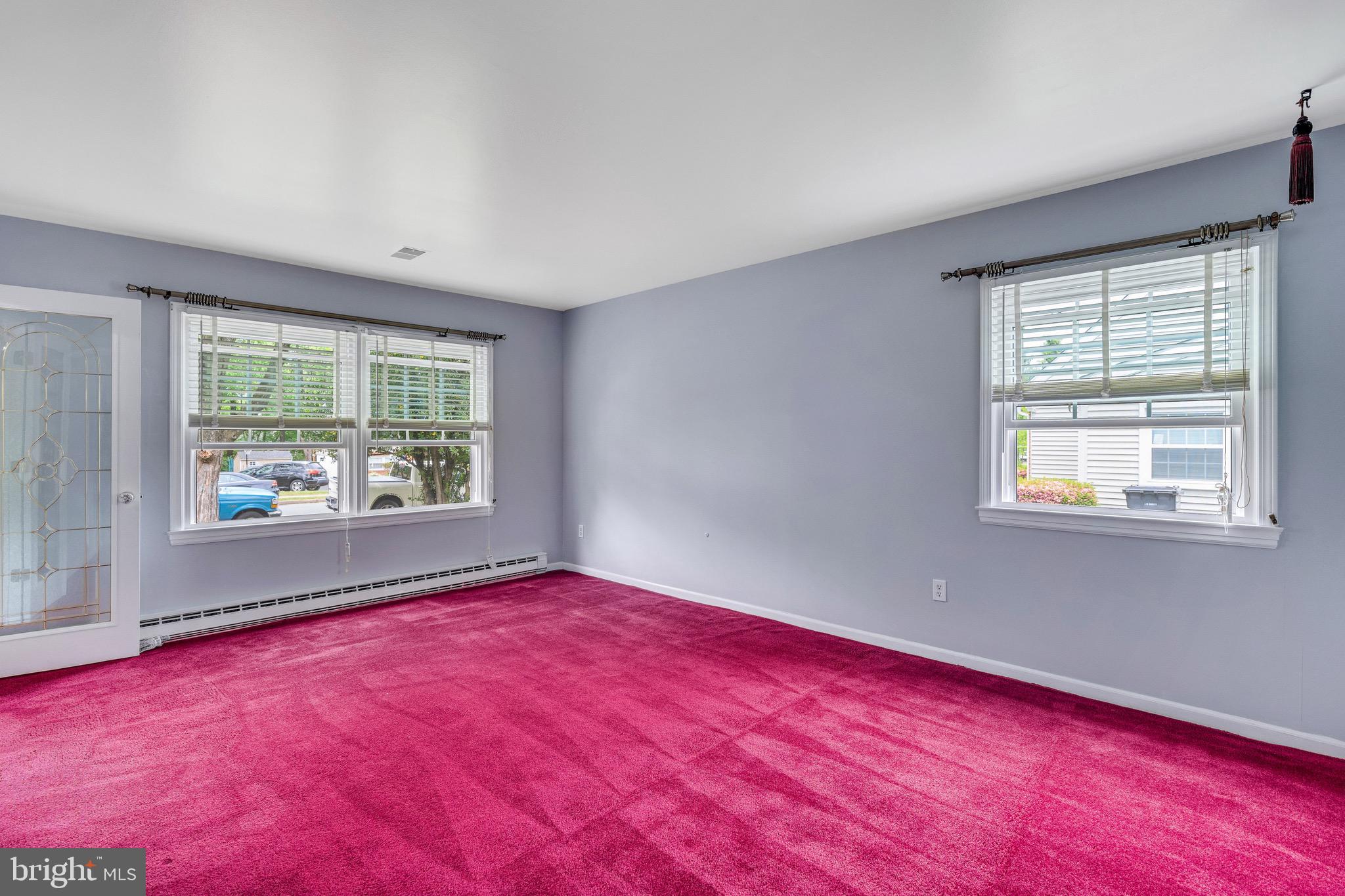 118 North Kennedy Road Sterling, VA 20164 - Photo 10 of 25 Formal living room lots of light!