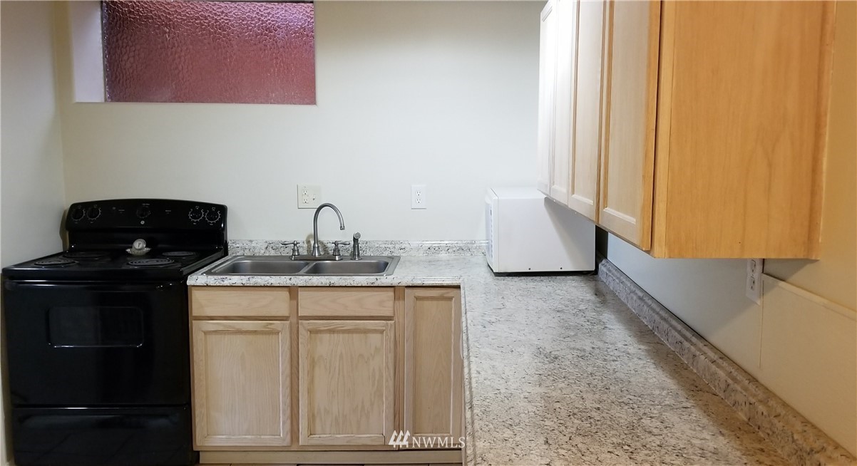 1811 Walnut Street Everett, WA 98201 - Photo 17 of 23 Gallery Image 17