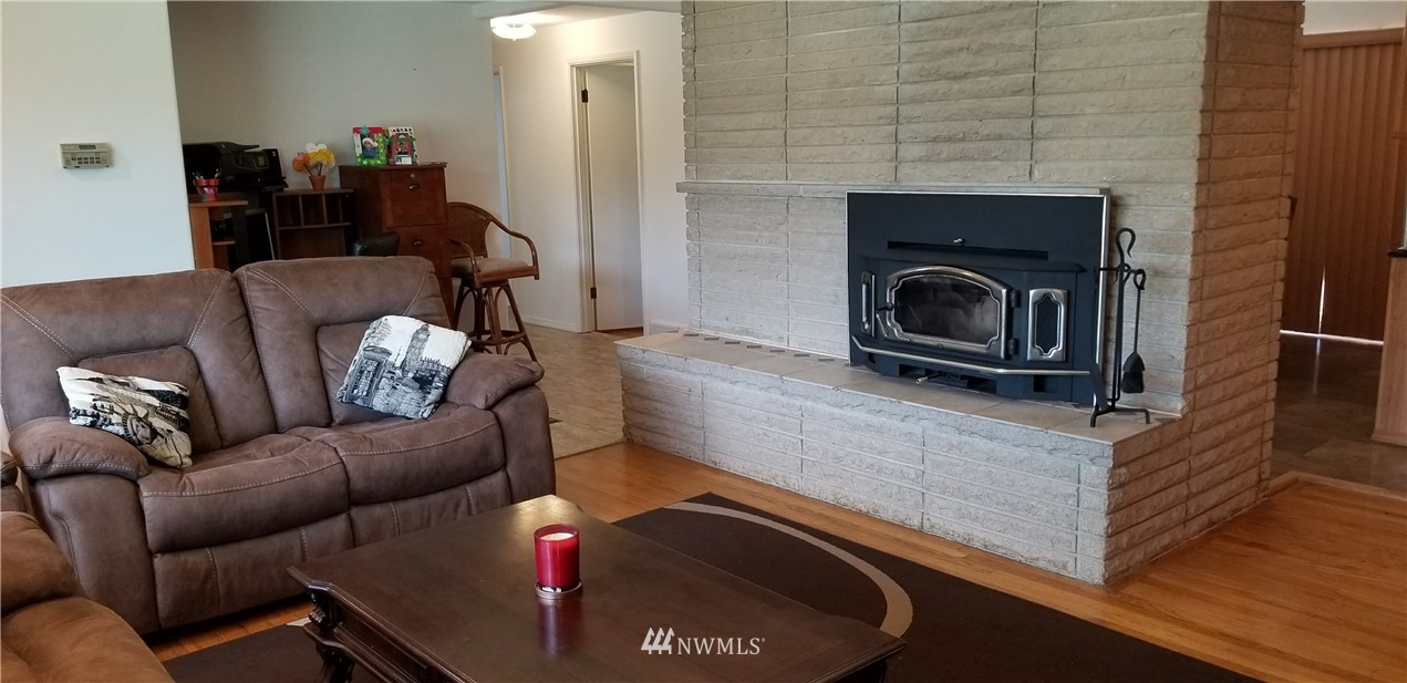 1811 Walnut Street Everett, WA 98201 - Photo 6 of 23 Gallery Image 6