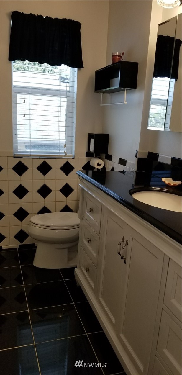 1811 Walnut Street Everett, WA 98201 - Photo 8 of 23 Gallery Image 8
