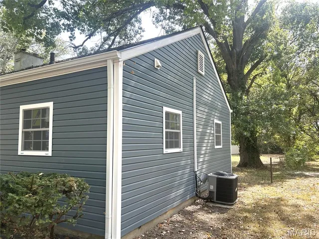 $125,000 | 1105 Dawn Drive, Belleville, IL 62220