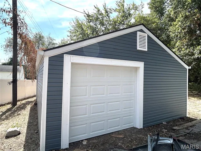 $125,000 | 1105 Dawn Drive, Belleville, IL 62220