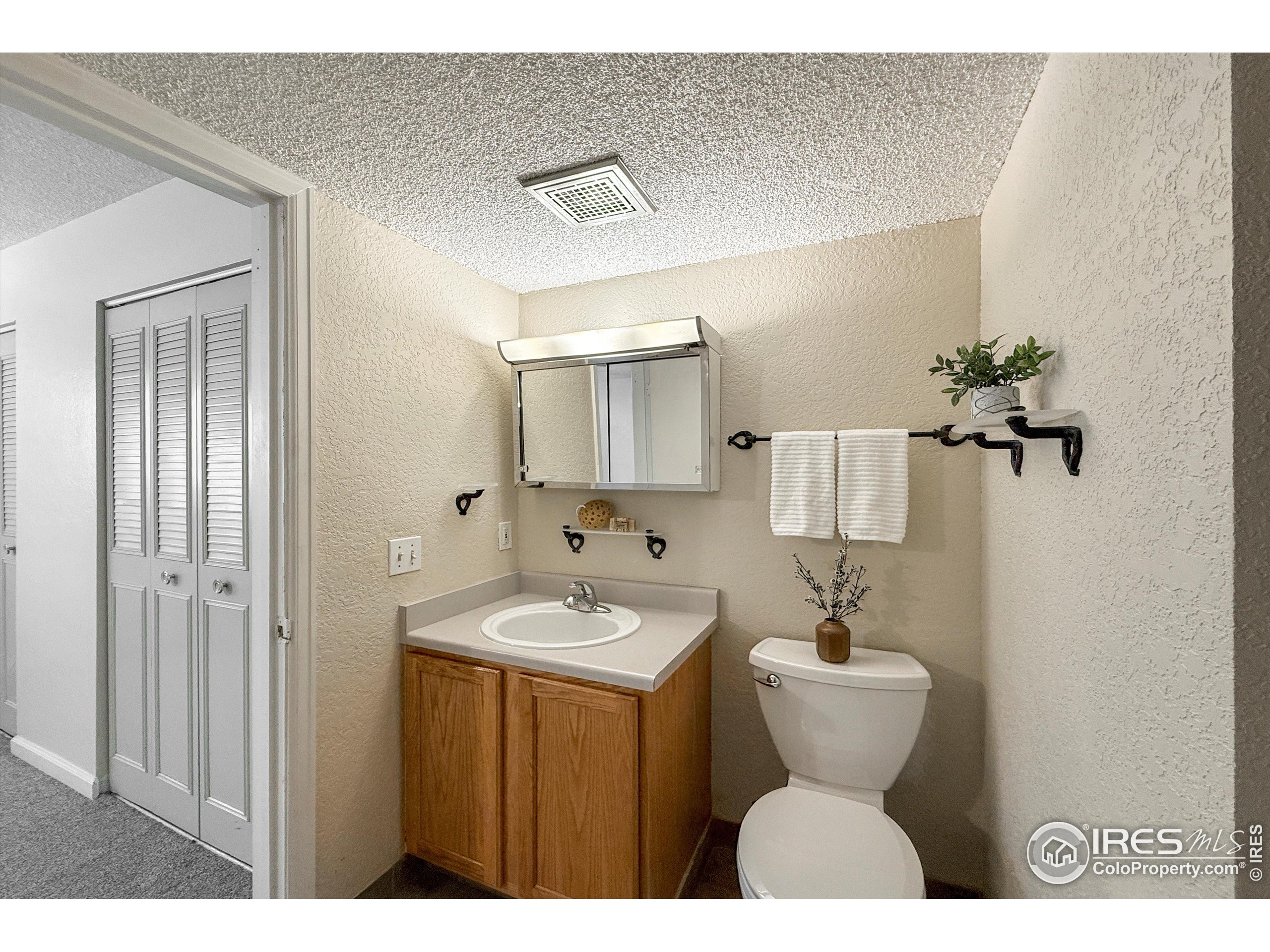 3250 Oneal Circle Boulder, CO 80301 - Photo 23 of 39