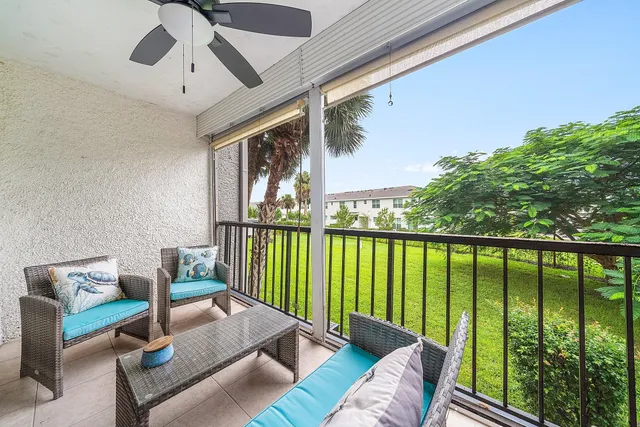 $229,999 | 4381 Trevi Court, Unit 202, Lake Worth, FL 33467