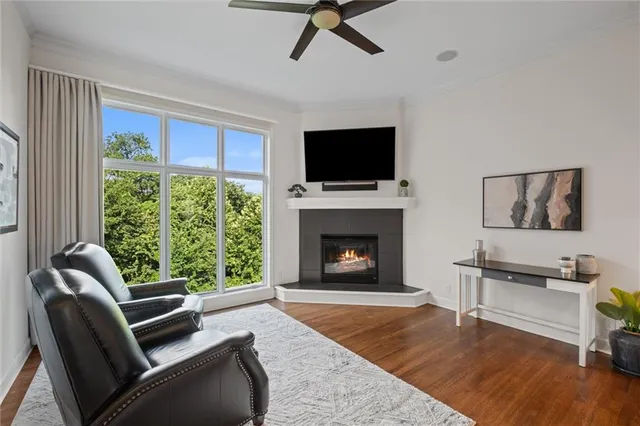 $1,250,000 | 8190 Shoreline Drive, Parkville, MO 64152