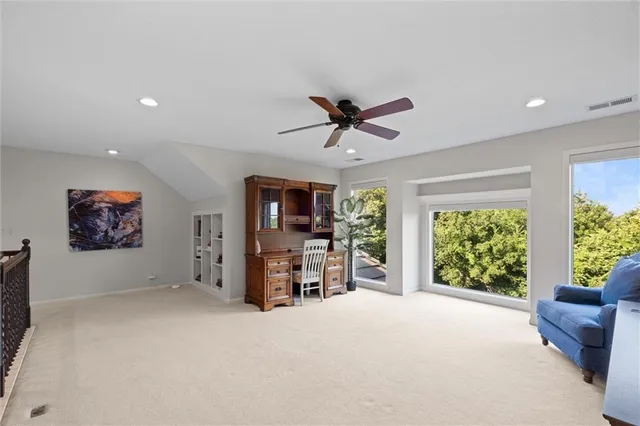 $1,250,000 | 8190 Shoreline Drive, Parkville, MO 64152