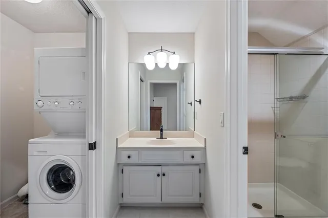 $1,250,000 | 8190 Shoreline Drive, Parkville, MO 64152