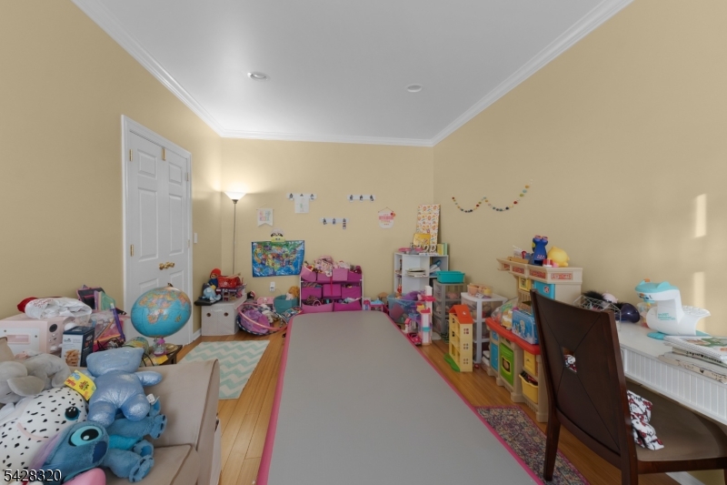 84 Autumn Ridge Road Morris Plains, NJ 07950 - Photo 11 of 22