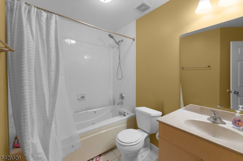 84 Autumn Ridge Road Morris Plains, NJ 07950 - Photo 19 of 22