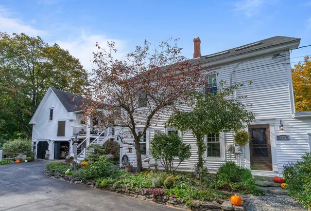 $650,000 | 187 King Street, Boscawen, NH 03303