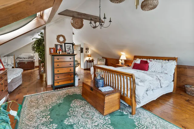 $650,000 | 187 King Street, Boscawen, NH 03303