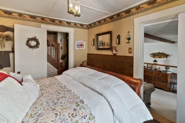 $650,000 | 187 King Street, Boscawen, NH 03303