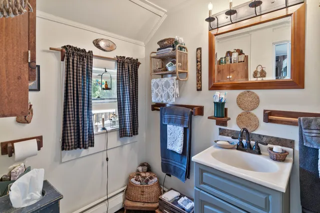 $650,000 | 187 King Street, Boscawen, NH 03303