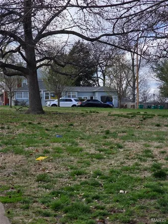 $225,000 | 1008 North Bompart Avenue, Webster Groves, MO 63119