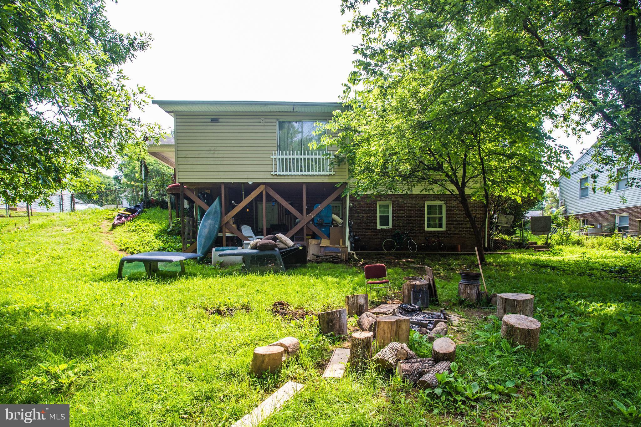 7310 Castle Road Manassas, VA 20109 - Photo 22 of 24 Exterior (Rear)