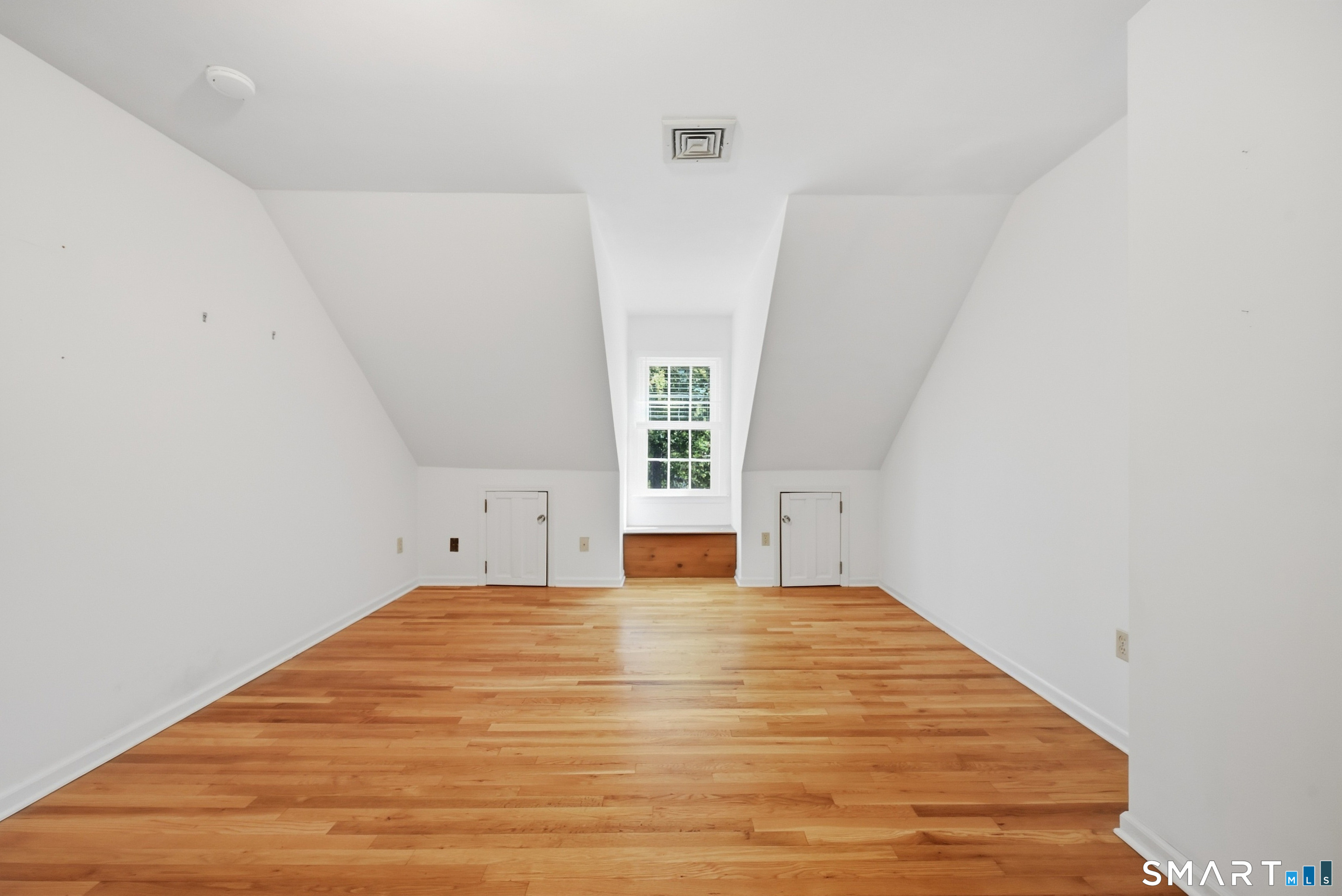 2 Banquo Brae Road Brookfield, CT 06804 - Photo 28 of 35 Gallery Image 28