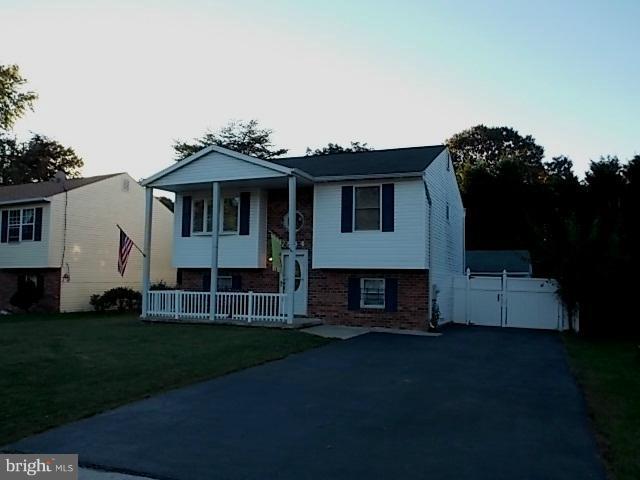 Exterior (Front)