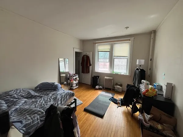 $2,900 | 68 Egmont Street, Unit 4, Brookline, MA 02446