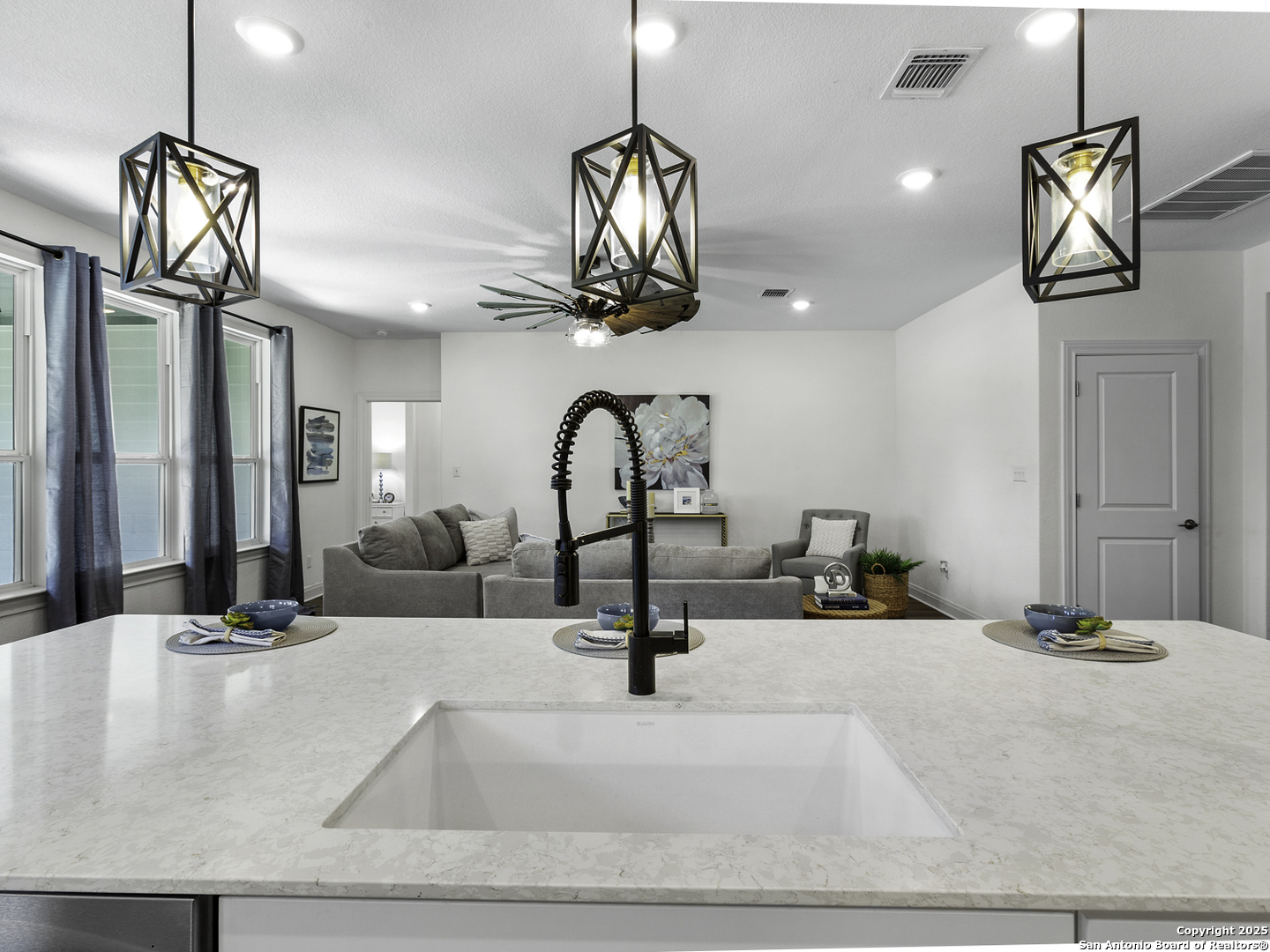 125 Slenderleaf Marble Falls, TX 78654 - Photo 10 of 49 a view of a lobby area with a chandelier