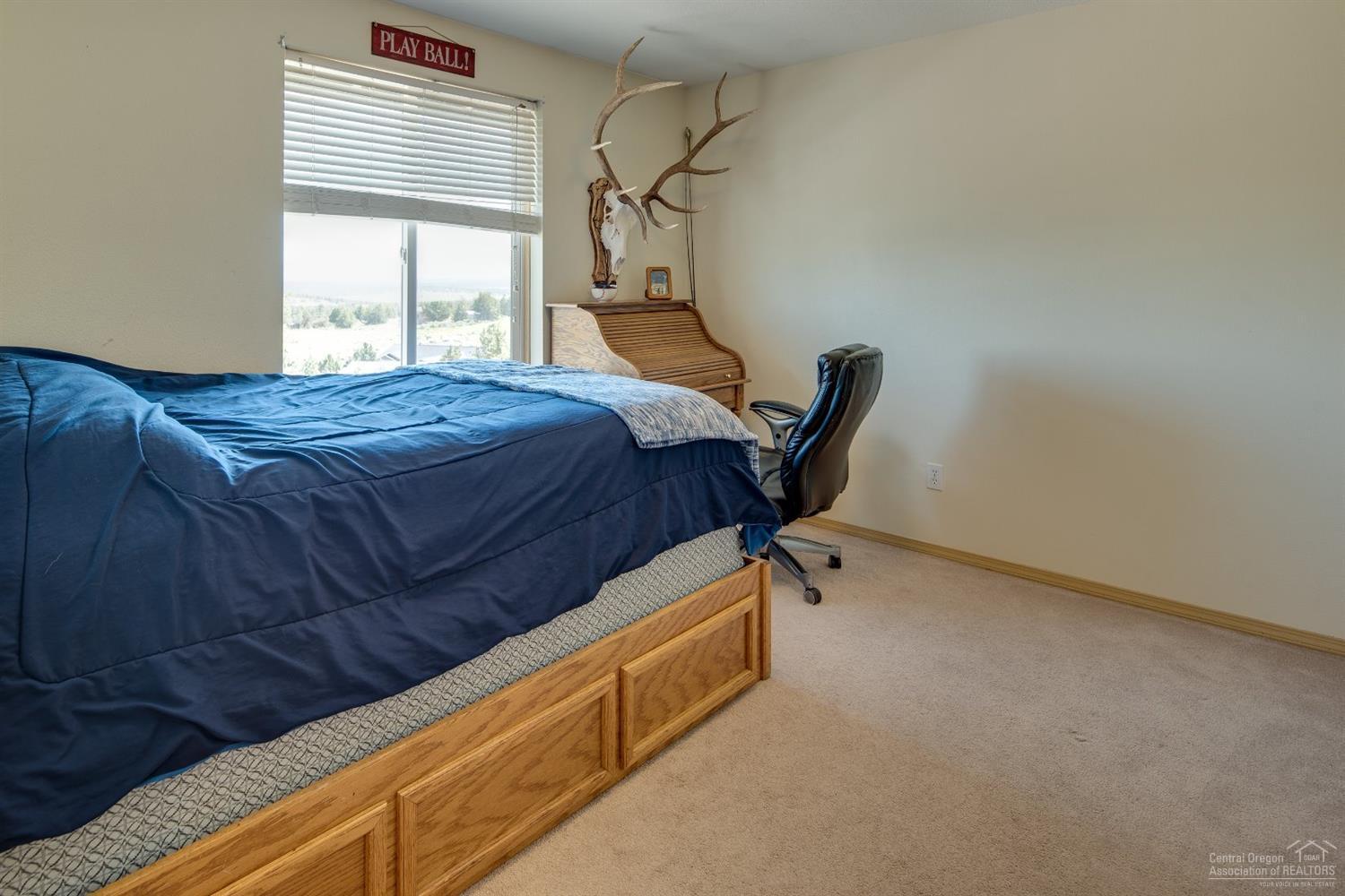 8000 Southwest Ridge Lane Powell Butte, OR 97753 - Photo 15 of 22 0f551439-3f90-4547-98e3-b593a2c883bd